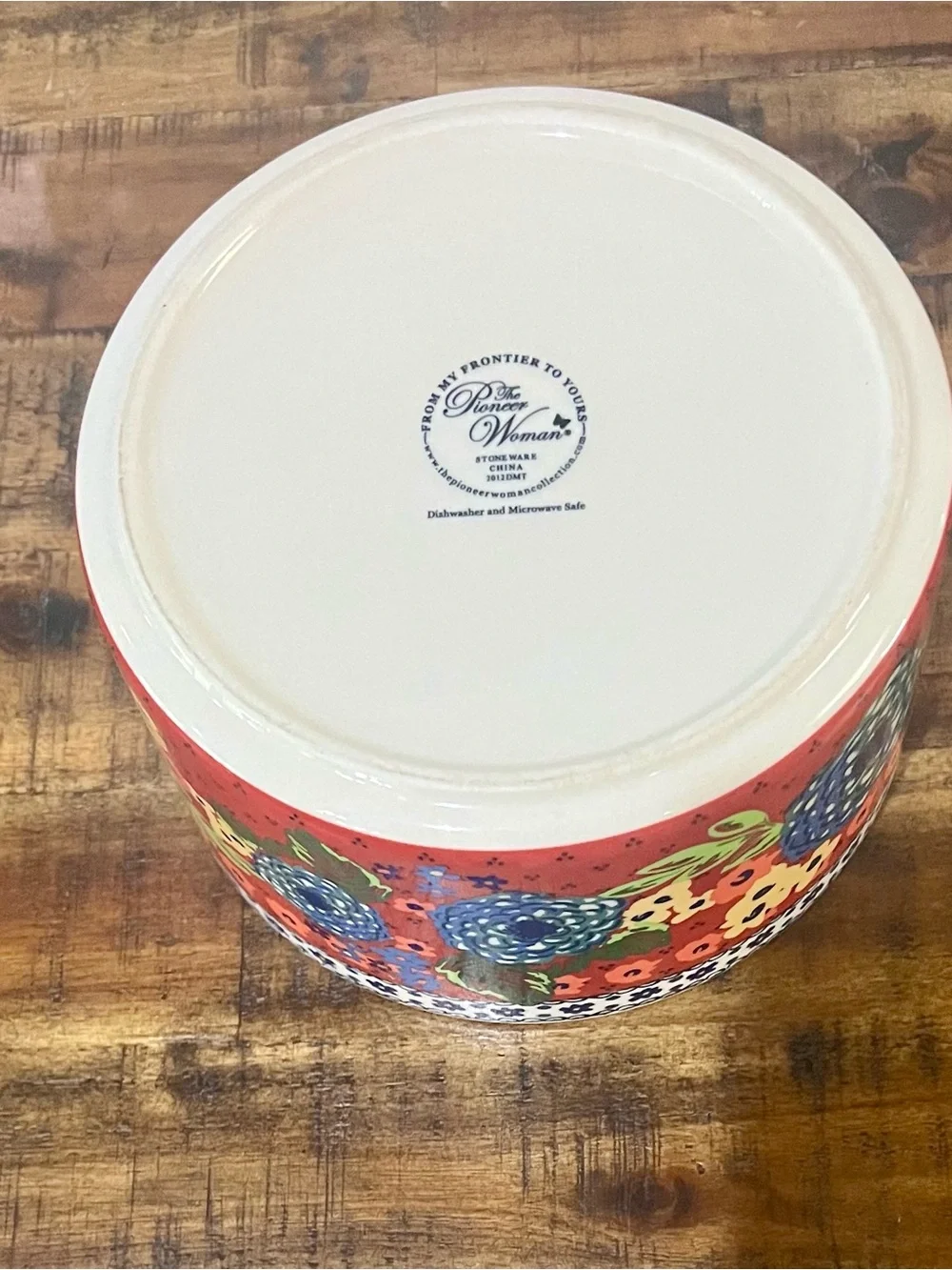 The Pioneer Woman decorative ceramic